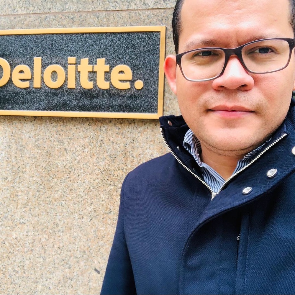 Meet your Posher, Juan miguel